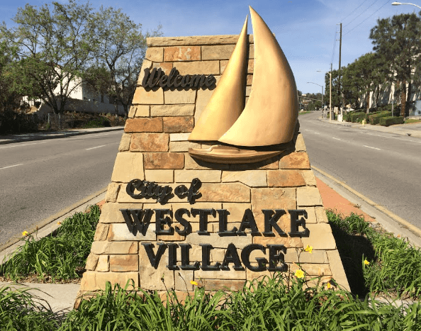 Westlake_Village